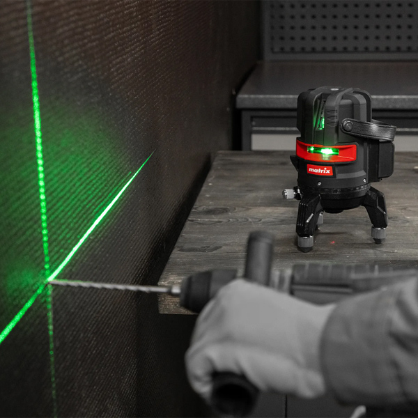 Нивелир лазерный Matrix ML 06 Green 30 м, ± 0,3 мм/м, зеленый луч, 2800 мАч Li-Ion (35067)