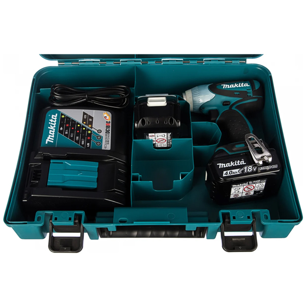 Гайковерт аккумуляторный Makita DTW 251 RME 2 х 4,0 Ач (DTW251RME)