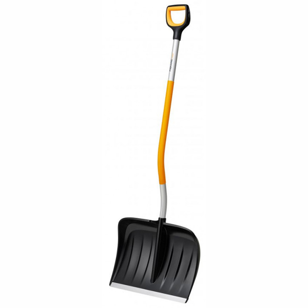 Лопата снеговая FISKARS X-serie ударопрочный пластик, 530 х 385 мм, алюминиевый черенок, 1600 г (1057186)
